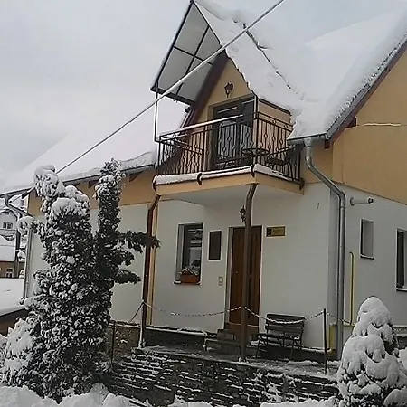 Vila Dravce Casa vacanze *