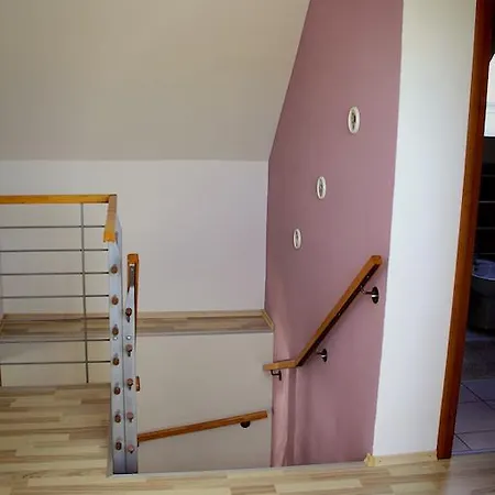 Semesterbostad Vila Dravce *