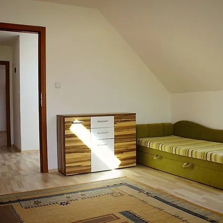 Nyaraló Vila Dravce